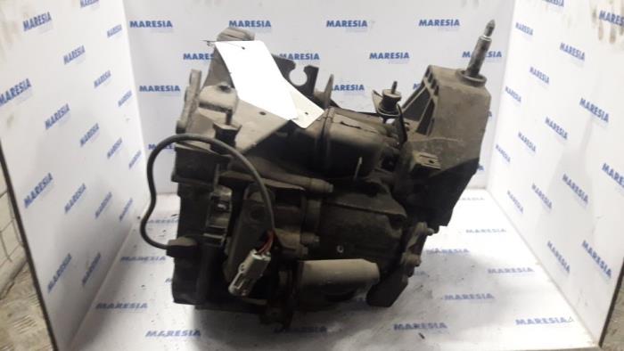 Växellåda från en Renault Safrane II 2.2 dT RTE,RXE 12V 1998