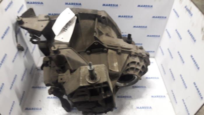 Växellåda från en Renault Safrane II 2.2 dT RTE,RXE 12V 1998