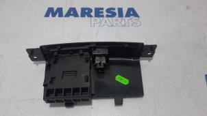 Begagnade Kortläsare (lås) Peugeot 207 SW (WE/WU) 1.6 HDi 16V Pris € 20,00 Marginaltabell erbjuds av Maresia Parts