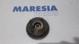 Begagnade Kamaxeldrev Peugeot 208 I (CA/CC/CK/CL) 1.6 Vti 16V Pris € 25,00 Marginaltabell erbjuds av Maresia Parts