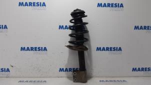 Gebruikte Voorpoot links Citroen Berlingo Cinqspace, Multispace 1.6 Hdi 16V Prijs € 60,00 Margeregeling aangeboden door Maresia Parts