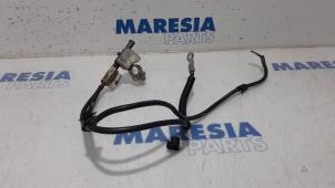 Begagnade Batterisensor Peugeot 3008 I (0U/HU) 1.6 16V THP 155 Pris € 50,00 Marginaltabell erbjuds av Maresia Parts