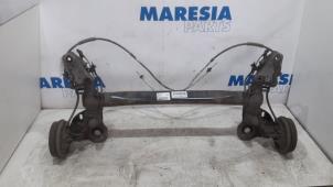 Begagnade Bakre drivaxel Peugeot 208 I (CA/CC/CK/CL) 1.2 Vti 12V PureTech 82 Pris € 105,00 Marginaltabell erbjuds av Maresia Parts