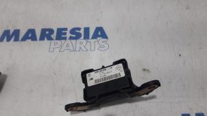 Begagnade ESP-dator Renault Espace (JK) 2.0 dCi 16V 175 FAP Pris € 105,00 Marginaltabell erbjuds av Maresia Parts