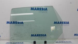 Begagnade Dörrfönster, 4-dörrars, vänster bak Peugeot 308 SW (L4/L9/LC/LJ/LR) 1.6 BlueHDi 120 Pris € 25,00 Marginaltabell erbjuds av Maresia Parts