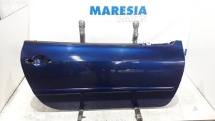 Begagnade Dörr, 2-dörrars, höger Peugeot 307 CC (3B) 2.0 16V Pris € 149,00 Marginaltabell erbjuds av Maresia Parts