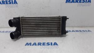 Gebruikte Intercooler Peugeot 308 CC (4B) 1.6 16V THP 150 Prijs € 35,00 Margeregeling aangeboden door Maresia Parts