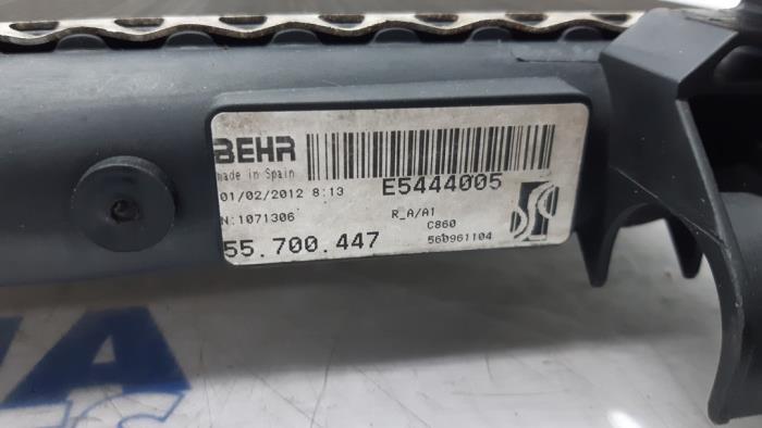 Radiateur van een Fiat Punto Evo (199) 1.4 2012