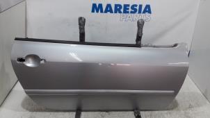 Begagnade Dörr, 2-dörrars, höger Peugeot 307 CC (3B) 2.0 16V Pris € 149,00 Marginaltabell erbjuds av Maresia Parts