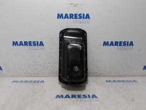 Begagnade Oljetråg Peugeot 208 I (CA/CC/CK/CL) 1.6 Blue HDi 100 Pris € 29,99 Marginaltabell erbjuds av Maresia Parts