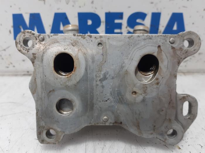 Värmeväxlare från en Renault Clio IV (5R) 1.2 TCE 16V GT EDC 2015