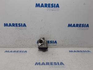 Używane Zawór EGR Renault Megane III Grandtour (KZ) 1.5 dCi 110 Cena € 75,00 Procedura marży oferowane przez Maresia Parts