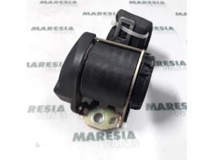 Gebruikte Veiligheidsgordel links-achter Fiat Coupé 2.0 16V Turbo,Turbo Plus Prijs € 60,00 Margeregeling aangeboden door Maresia Parts