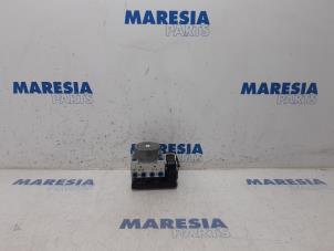 Gebruikte ABS Pomp Peugeot 208 I (CA/CC/CK/CL) 1.0 Vti 12V PureTech Prijs € 199,99 Margeregeling aangeboden door Maresia Parts