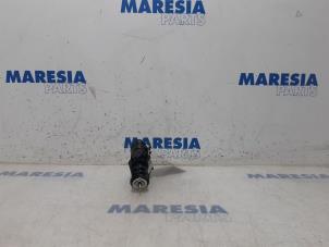 Gebruikte Kontaktslot + Sleutel Fiat Panda (169) 1.2 Fire Prijs € 35,00 Margeregeling aangeboden door Maresia Parts