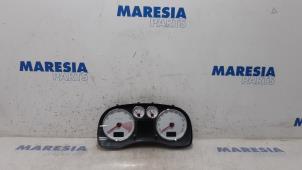 Begagnade Instrumentpanel Peugeot 307 CC (3B) 2.0 16V Pris € 50,00 Marginaltabell erbjuds av Maresia Parts