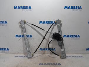 Gebruikte Raammechaniek 2Deurs links-voor Citroen DS3 Cabrio (SB) 1.6 16V VTS THP Prijs € 40,00 Margeregeling aangeboden door Maresia Parts