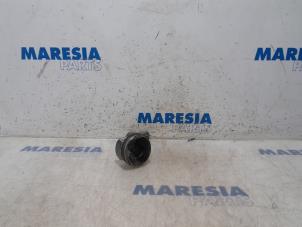 Używane Tlok Peugeot RCZ (4J) 1.6 16V THP Cena € 50,00 Procedura marży oferowane przez Maresia Parts