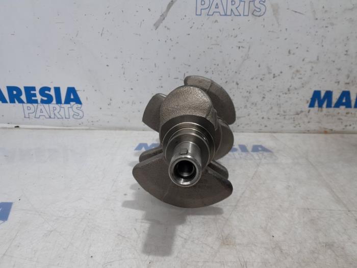 Vevaxel från en Renault Clio IV (5R) 0.9 Energy TCE 90 12V 2015