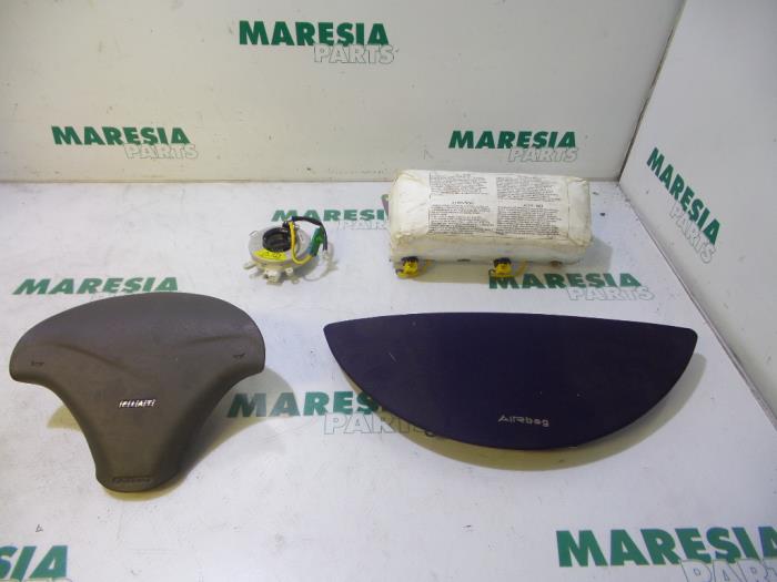 Airbagset + modul från en Fiat Multipla (186) 1.9 JTD 105 SX,ELX 2000
