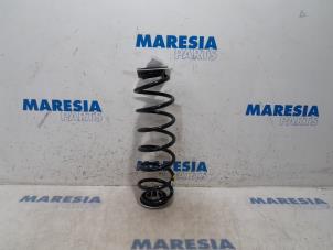 Begagnade Bakre spolfjäder DS Automobiles DS 3/Crossback (UC/UJ/UR) 1.2 12V PureTech 130 Pris € 36,30 Inklusive moms erbjuds av Maresia Parts