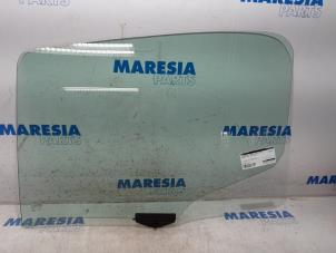 Begagnade Dörrfönster, 4-dörrars, vänster bak Peugeot 308 (4A/C) 1.6 16V THP 150 Pris € 75,00 Marginaltabell erbjuds av Maresia Parts