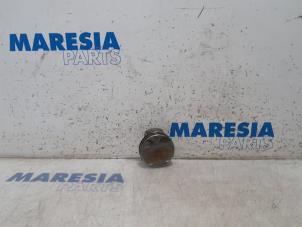 Gebruikte Zuiger Renault Captur (2R) 1.2 TCE 16V EDC Prijs € 50,00 Margeregeling aangeboden door Maresia Parts