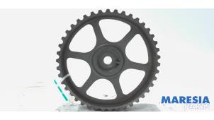 Begagnade Kamaxeldrev Renault Clio III (BR/CR) 1.2 16V TCe 100 Pris € 35,00 Marginaltabell erbjuds av Maresia Parts