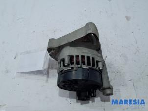 Begagnade Dynamo Fiat Doblo Cargo (263) 1.4 T-Jet 16V Pris € 127,05 Inklusive moms erbjuds av Maresia Parts