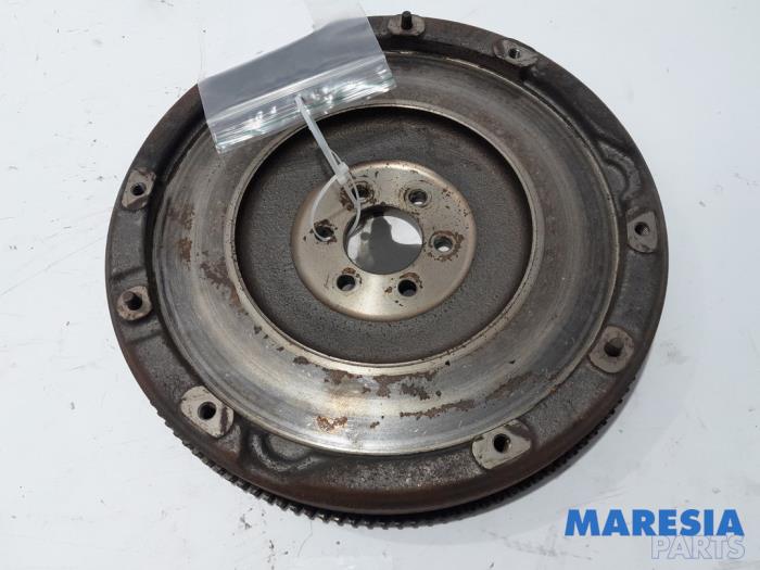 Kolo zamachowe z Peugeot 308 SW (L4/L9/LC/LJ/LR) 1.6 BlueHDi 120 2015