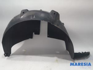 Begagnade Isolering, hjulhus Peugeot 307 SW (3H) 2.0 16V Pris € 20,00 Marginaltabell erbjuds av Maresia Parts