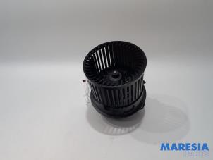 Gebruikte Kachel Ventilatiemotor Citroen C3 (SX/SW) 1.2 Vti 12V PureTech Prijs € 24,95 Margeregeling aangeboden door Maresia Parts