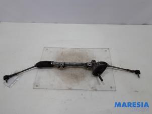 Gebruikte Stuurhuis Renault Twingo II (CN) 1.2 Prijs € 70,00 Margeregeling aangeboden door Maresia Parts