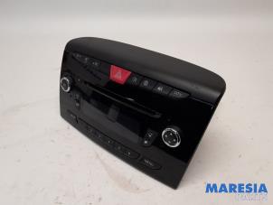 Gebruikte Radio CD Speler Lancia Ypsilon (312) 0.9 TwinAir 85 Prijs € 183,75 Margeregeling aangeboden door Maresia Parts