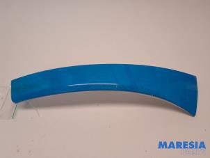 Begagnade Strålkastarlist, höger Fiat Ducato (250) 2.3 D 120 Multijet Pris € 30,25 Inklusive moms erbjuds av Maresia Parts