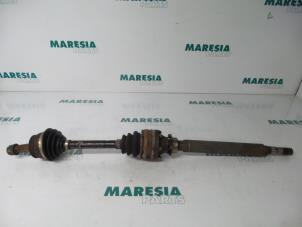 Begagnade Drivaxel, höger fram Alfa Romeo 156 (932) 2.0 Twin Spark 16V Pris € 50,00 Marginaltabell erbjuds av Maresia Parts