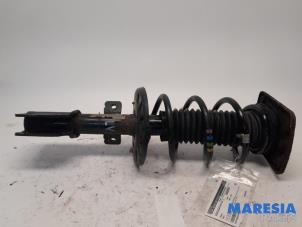 Gebruikte Voorpoot links Peugeot Expert (V1/VA/VB/VE/VF/VT/VY) 1.6 Blue HDi 95 16V Prijs € 127,05 Inclusief btw aangeboden door Maresia Parts