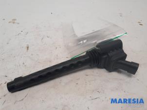 Używane Cewka zaplonowa Alfa Romeo Giulietta (940) 1.75 TBI 16V QV Cena € 25,00 Procedura marży oferowane przez Maresia Parts