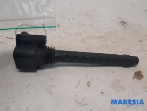 Używane Cewka zaplonowa Alfa Romeo Giulietta (940) 1.75 TBI 16V QV Cena € 25,00 Procedura marży oferowane przez Maresia Parts