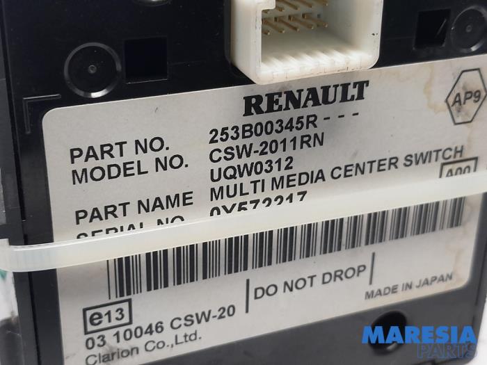 Kontrollenhet, multimedia från en Renault Grand Scénic III (JZ) 2.0 16V CVT 2009
