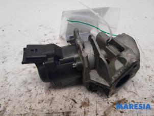 Gebruikte EGR Klep Peugeot 5008 I (0A/0E) 1.6 HDiF 16V Prijs € 49,00 Margeregeling aangeboden door Maresia Parts
