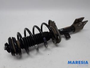 Begagnade Stötdämparstång, höger fram Citroen Berlingo Cinqspace, Multispace 1.6 VTi 120 16V Pris € 45,00 Marginaltabell erbjuds av Maresia Parts