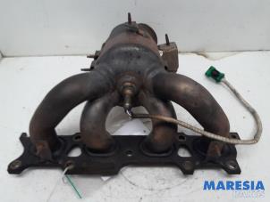 Begagnade Katalytisk avgasrenare Peugeot 307 CC (3B) 2.0 16V Pris € 249,99 Marginaltabell erbjuds av Maresia Parts