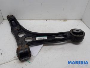 Begagnade Främre undre gaffelben, vänster Fiat Ducato (250) 2.3 D 130 Multijet Pris € 60,50 Inklusive moms erbjuds av Maresia Parts