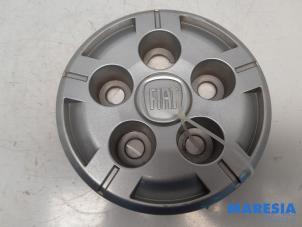 Begagnade Hjulskydd (reserv) Fiat Ducato (250) 2.3 D 130 Multijet Pris € 12,10 Inklusive moms erbjuds av Maresia Parts
