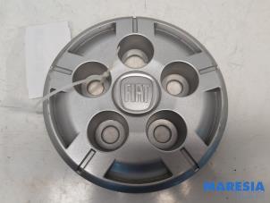 Begagnade Hjulskydd (reserv) Fiat Ducato (250) 2.3 D 130 Multijet Pris € 12,10 Inklusive moms erbjuds av Maresia Parts