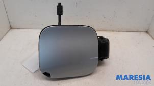 Gebruikte Tank Klep Renault Captur (2R) 1.2 TCE 16V EDC Prijs € 39,00 Margeregeling aangeboden door Maresia Parts