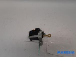 Begagnade Motor, baklucka Citroen C1 1.0 12V Pris € 20,00 Marginaltabell erbjuds av Maresia Parts