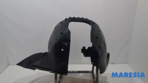 Begagnade Isolering, hjulhus Peugeot 307 CC (3B) 2.0 16V Pris € 20,00 Marginaltabell erbjuds av Maresia Parts