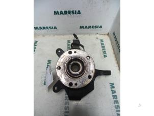 Begagnade Spindel, vänster fram Renault Laguna II Grandtour (KG) 1.9 dCi 120 Pris € 40,00 Marginaltabell erbjuds av Maresia Parts